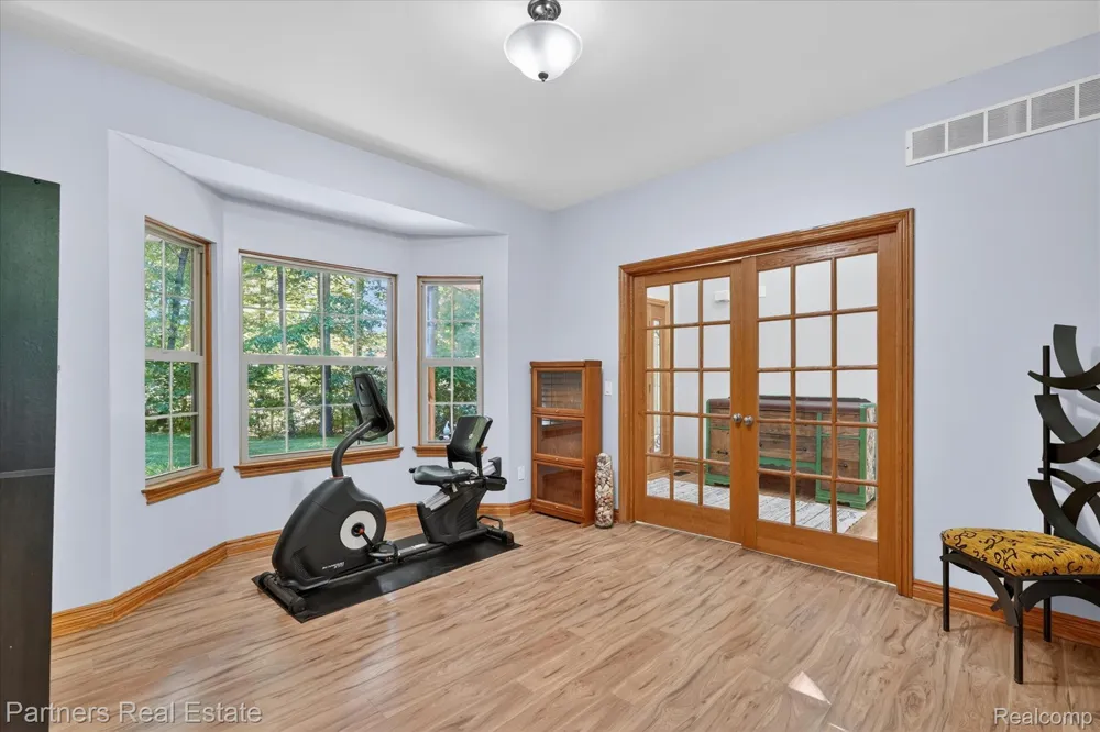 4053 Rolling Acres Drive Hartland Township, MI 48353