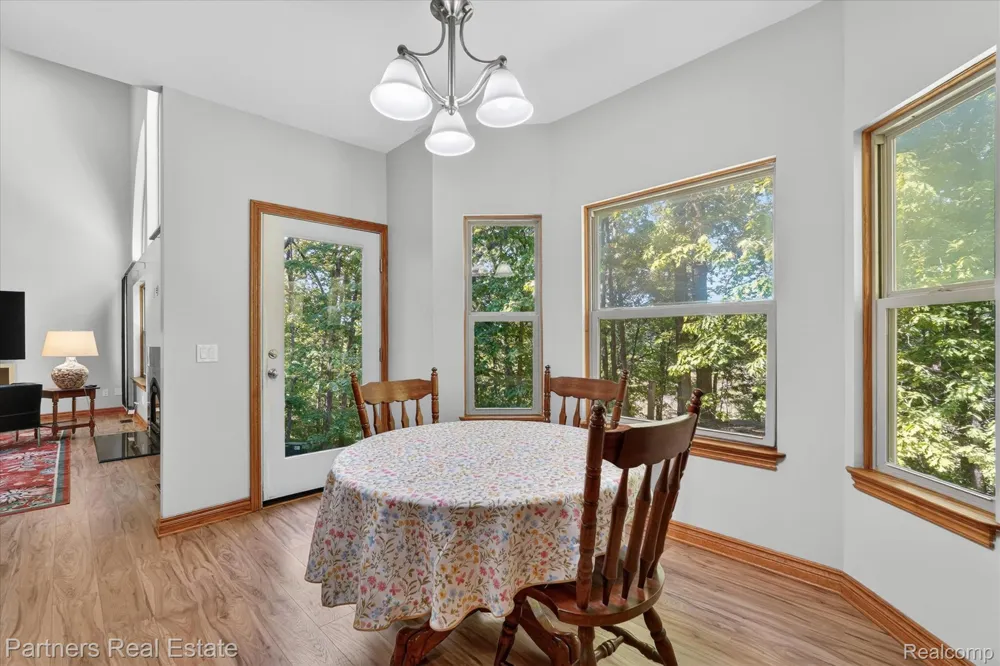 4053 Rolling Acres Drive Hartland Township, MI 48353