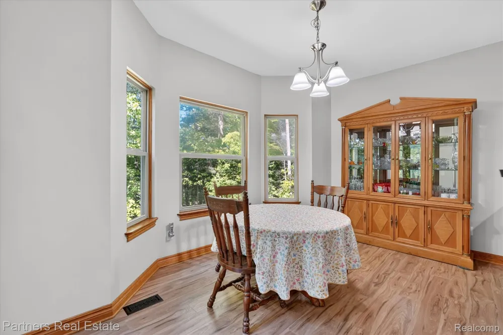 4053 Rolling Acres Drive Hartland Township, MI 48353
