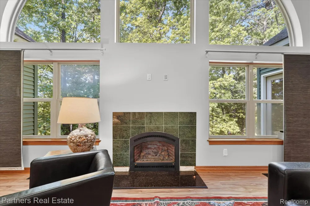 4053 Rolling Acres Drive Hartland Township, MI 48353