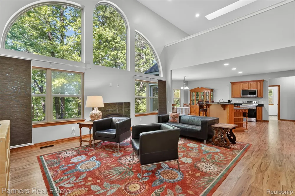 4053 Rolling Acres Drive Hartland Township, MI 48353