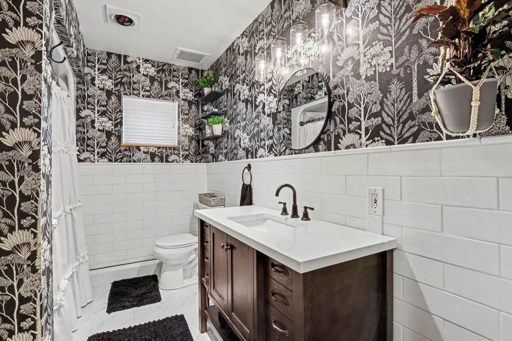 829 S Lincoln Street Greenville City, MI 48838