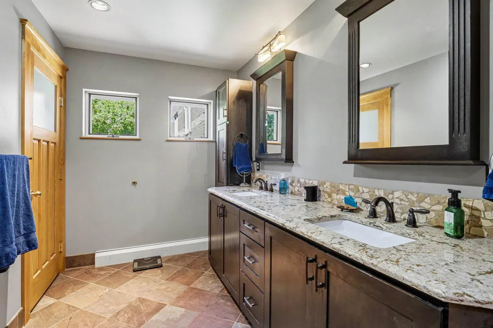 829 S Lincoln Street Greenville City, MI 48838