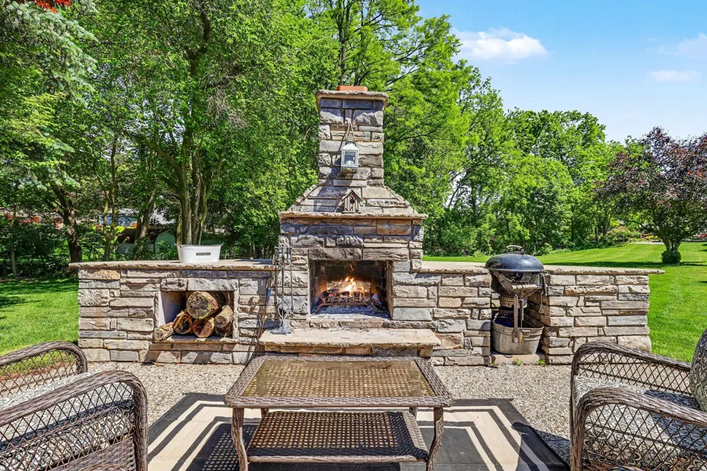829 S Lincoln Street Greenville City, MI 48838