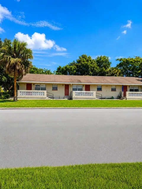 2075 HOWELL BRANCH ROAD #101