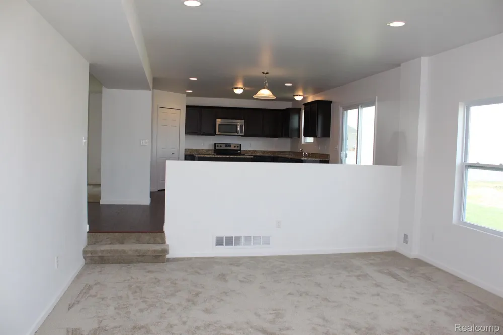 58228 KINCAID STREET New Haven Village, MI 48048