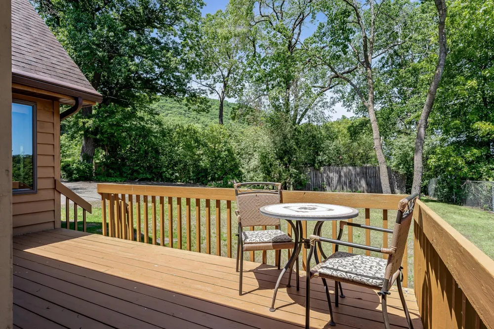25020 Gull Lane Winona, MN 55987