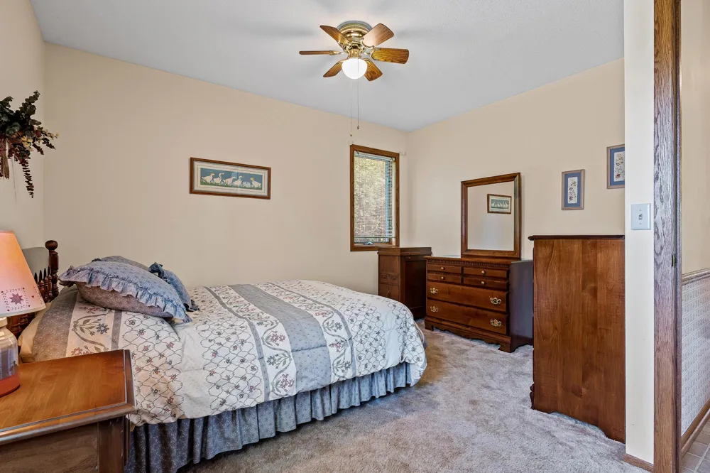 25020 Gull Lane Winona, MN 55987