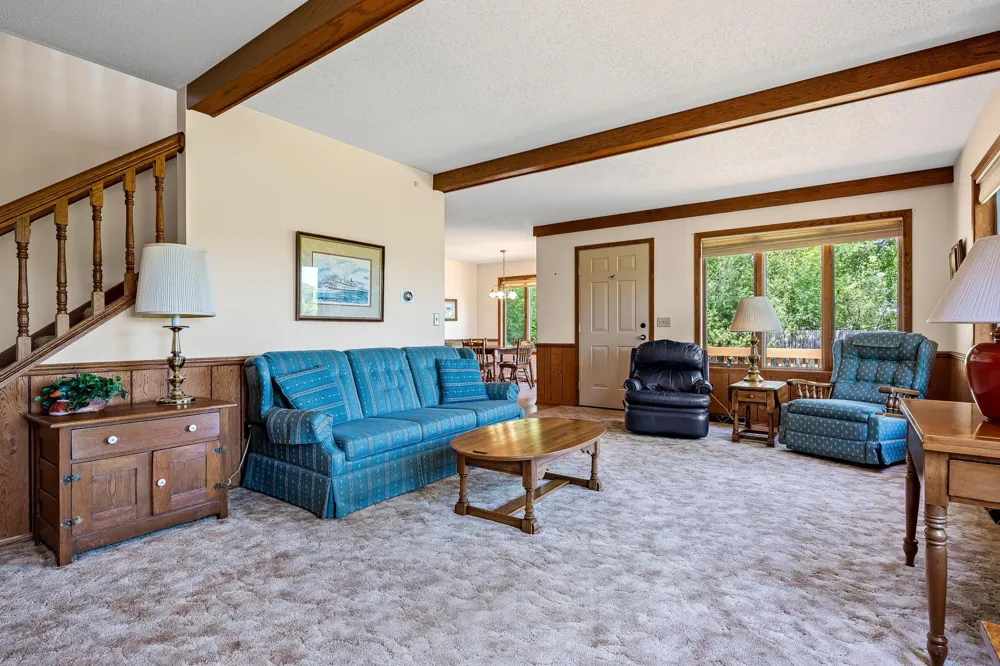 25020 Gull Lane Winona, MN 55987