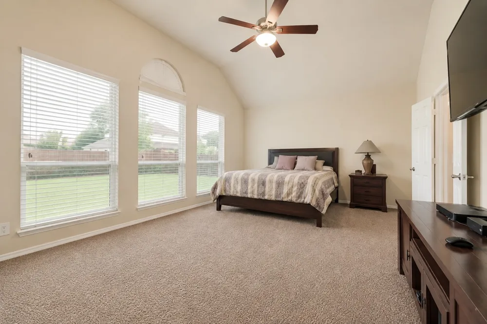 1300 Bellingham Circle Glenn Heights, TX 75154
