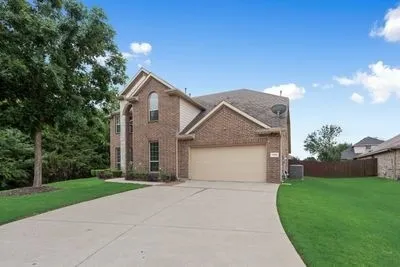 1300 Bellingham Circle Glenn Heights, TX 75154