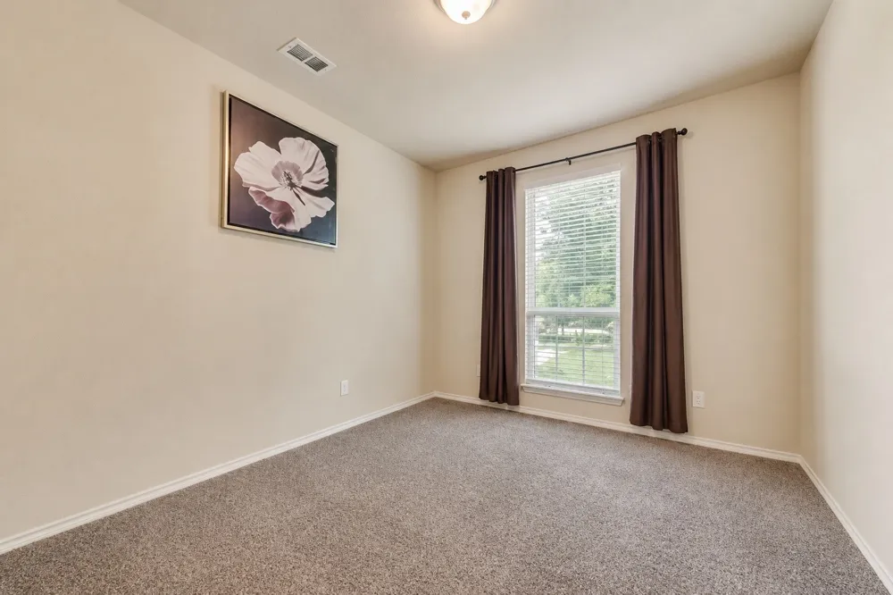 1300 Bellingham Circle Glenn Heights, TX 75154