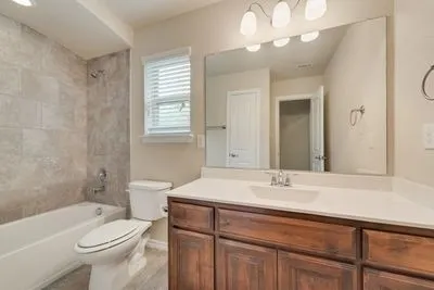 1300 Bellingham Circle Glenn Heights, TX 75154