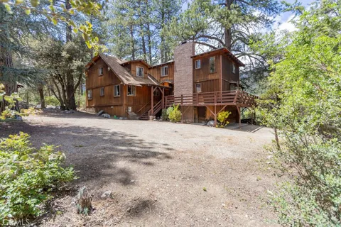 16101 Edgewood