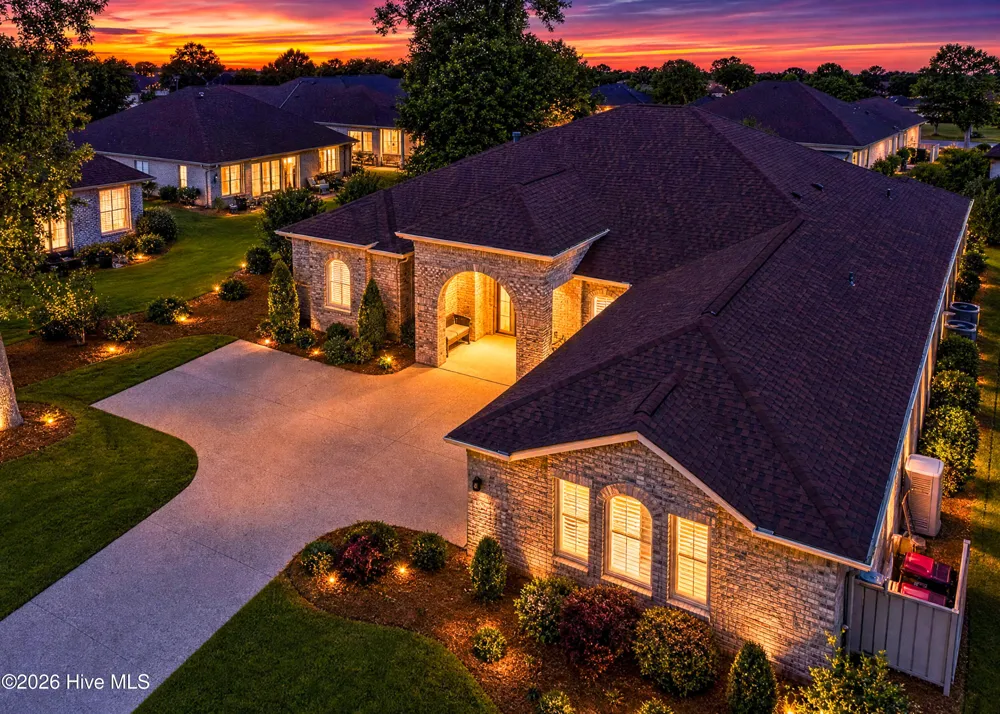 952 Jenoa Loop Castle Hayne, NC 28429
