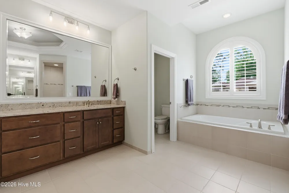 952 Jenoa Loop Castle Hayne, NC 28429