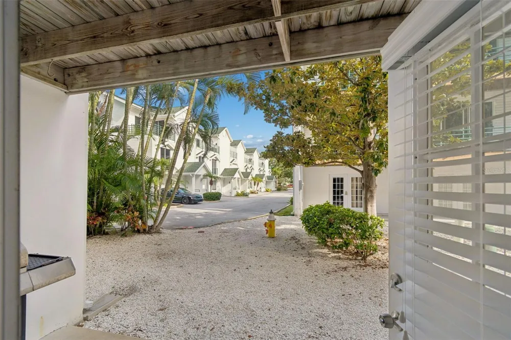 320 ISLAND WAY #304 Clearwater Beach, FL 33767
