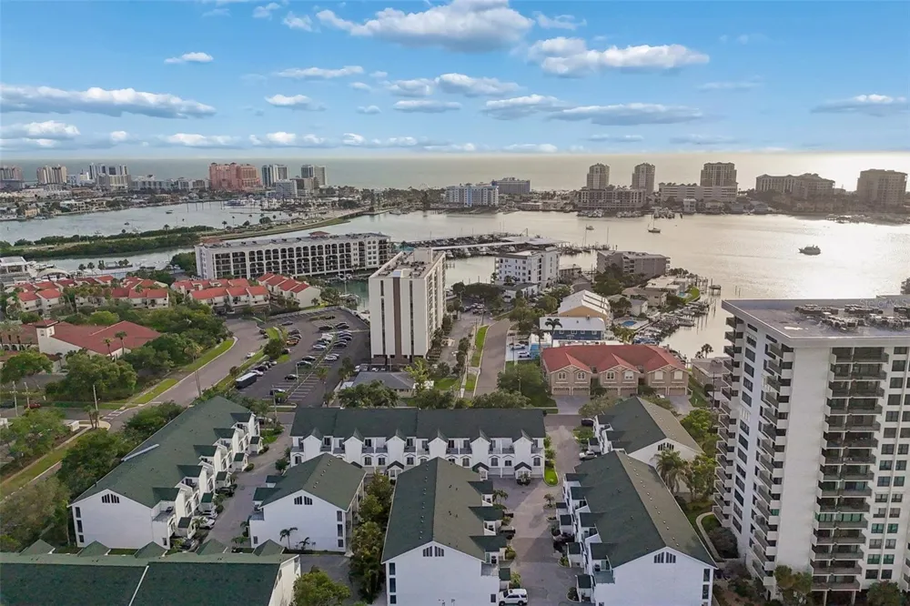 320 ISLAND WAY #304 Clearwater Beach, FL 33767