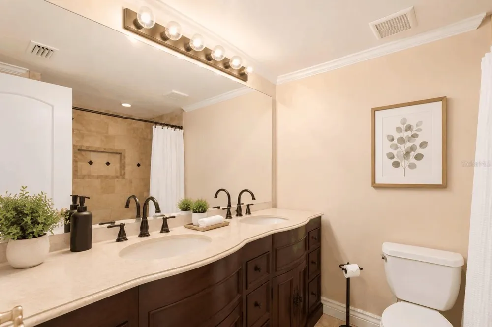 320 ISLAND WAY #304 Clearwater Beach, FL 33767