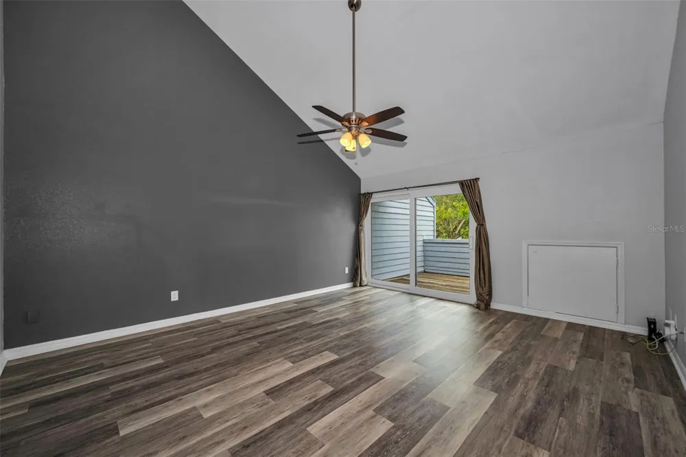 9150 PARK BOULEVARD #6 Seminole, FL 33777