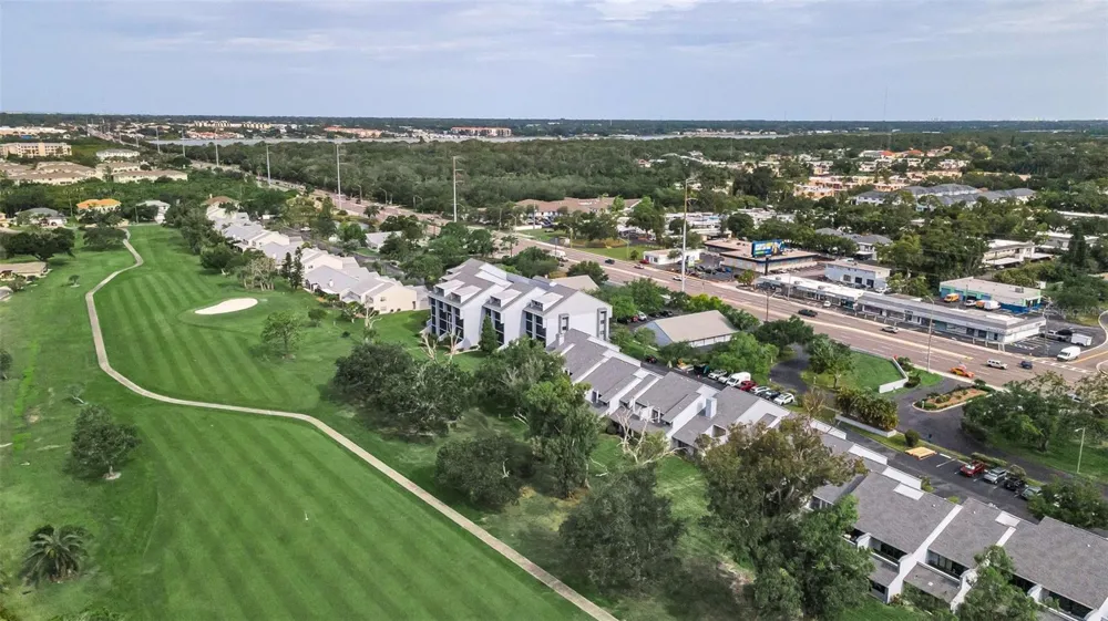 9150 PARK BOULEVARD #6 Seminole, FL 33777
