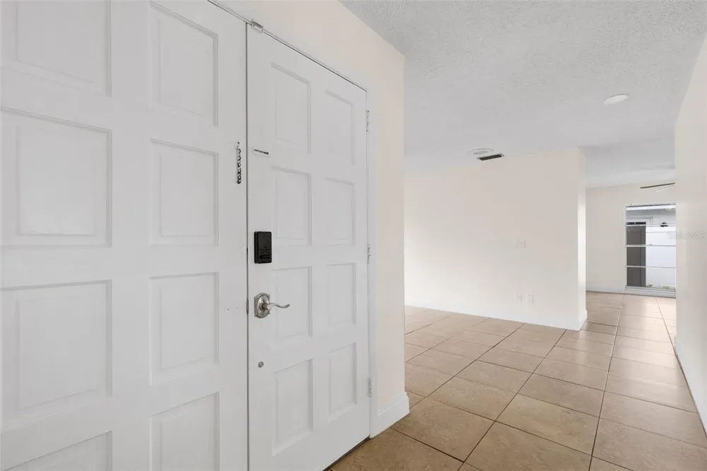 7516 ARMAND CIRCLE Tampa, FL 33634