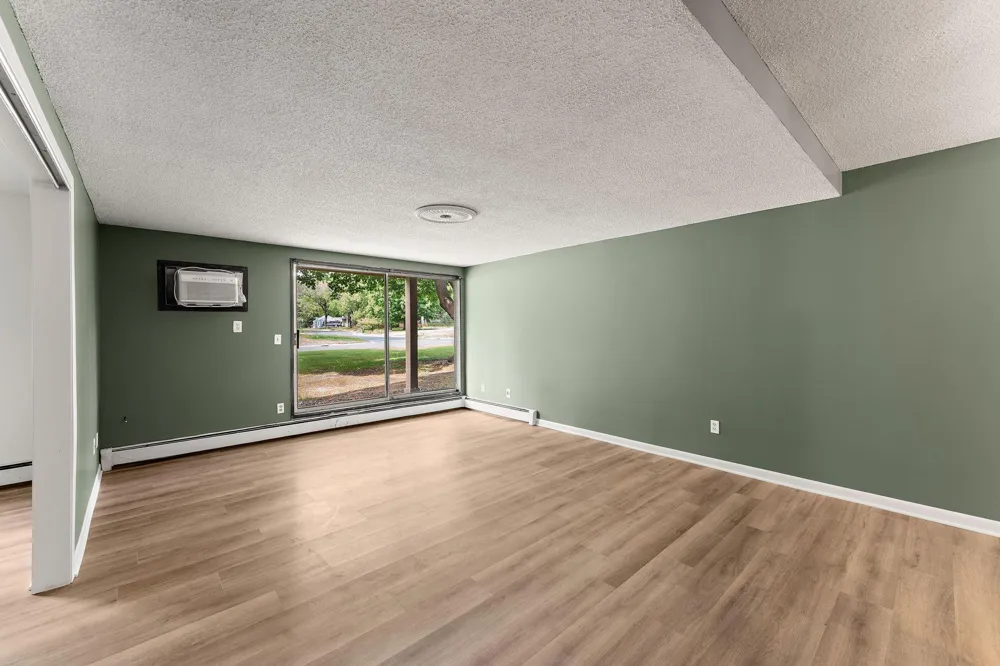 4207 Lakeside Avenue #134 Brooklyn Center, MN 55429
