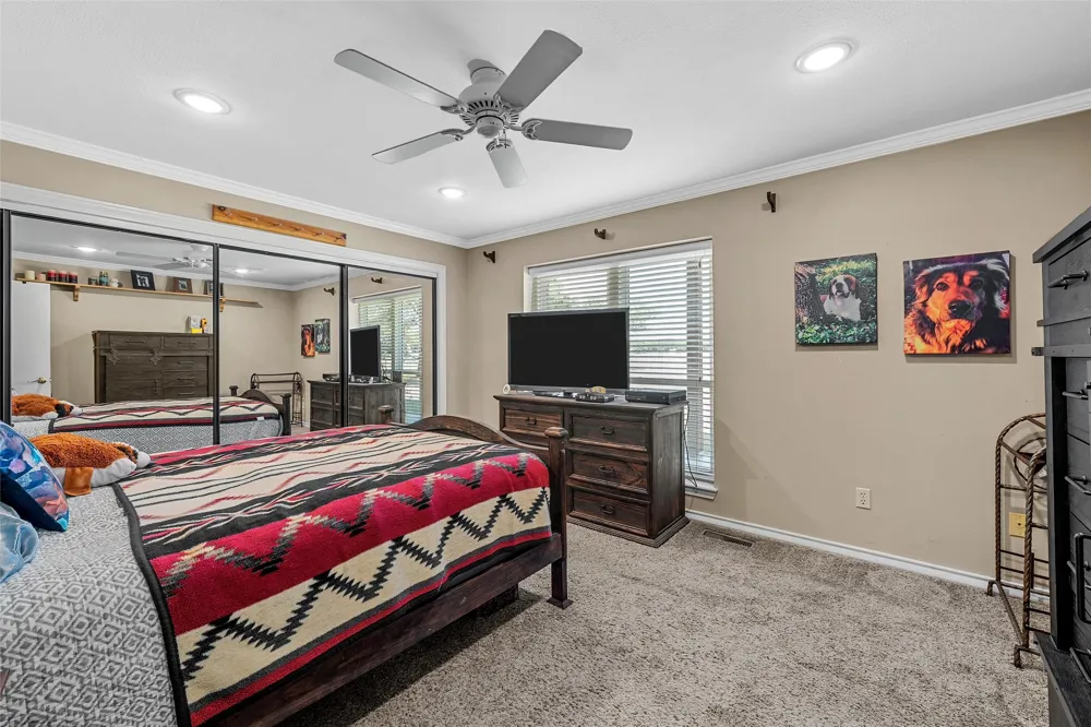 1010 Chapman Road Crawford, TX 76638