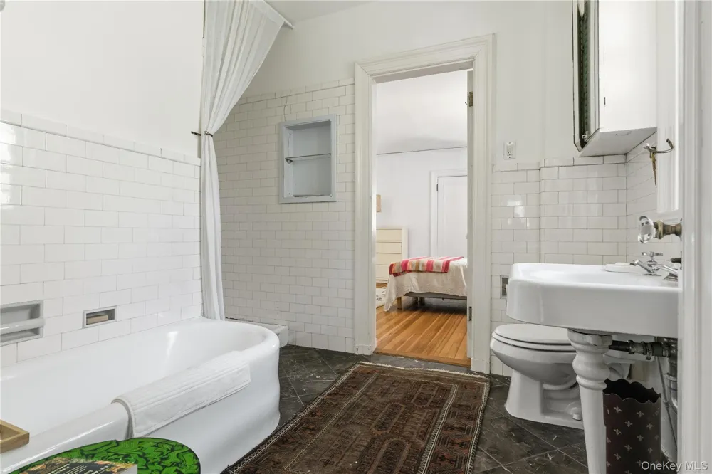 111-113 Lexow Avenue Nyack, NY 10960