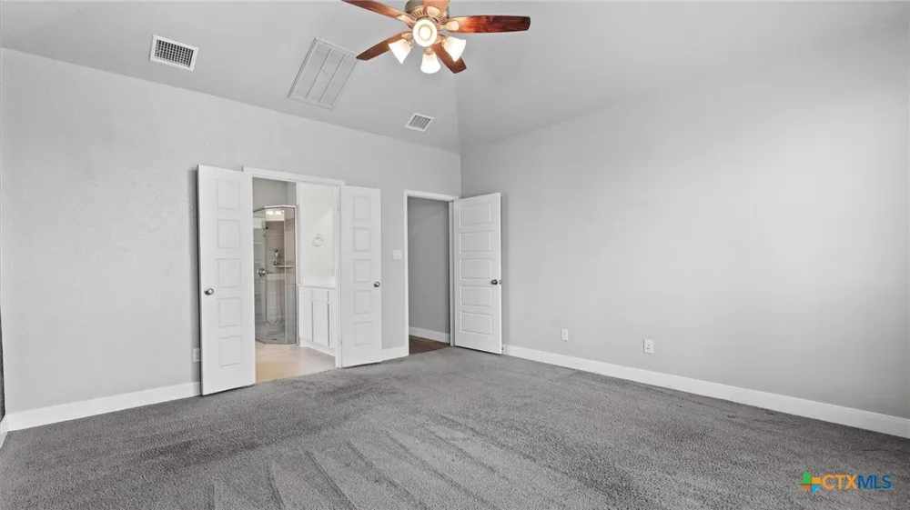 6501 Crockett Cove Cibolo, TX 78108