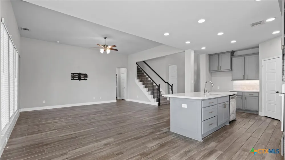 6501 Crockett Cove Cibolo, TX 78108