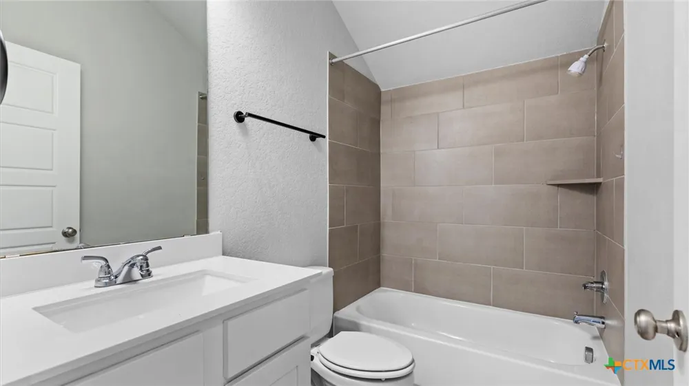 6501 Crockett Cove Cibolo, TX 78108