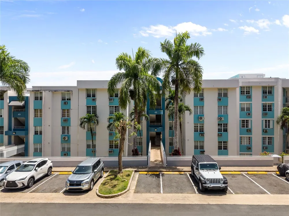 VIA PEDREGAL COND MONTECILLO COURT VIA PEDREGAL APT #4808 #48 Trujillo Alto, PR 00976