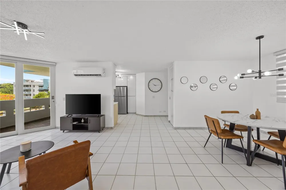 VIA PEDREGAL COND MONTECILLO COURT VIA PEDREGAL APT #4808 #48 Trujillo Alto, PR 00976