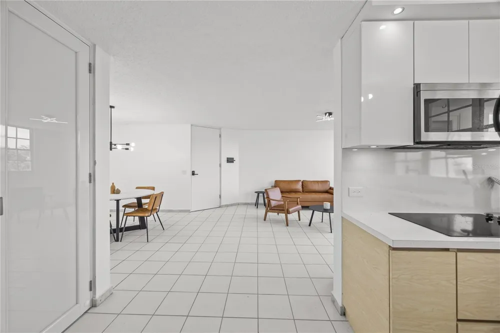 VIA PEDREGAL COND MONTECILLO COURT VIA PEDREGAL APT #4808 #48 Trujillo Alto, PR 00976