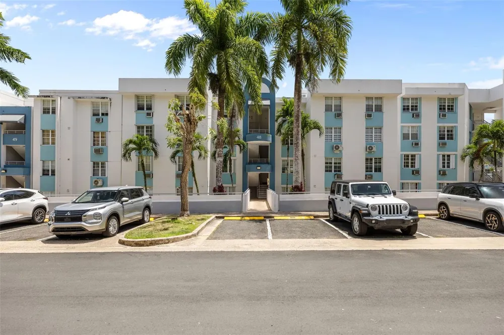 VIA PEDREGAL COND MONTECILLO COURT VIA PEDREGAL APT #4808 #48 Trujillo Alto, PR 00976