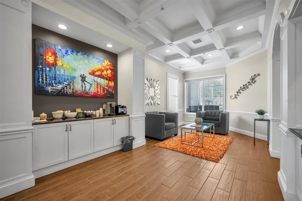 200 SOUTHERN PECAN CIRCLE #206 Winter Garden, FL 34787