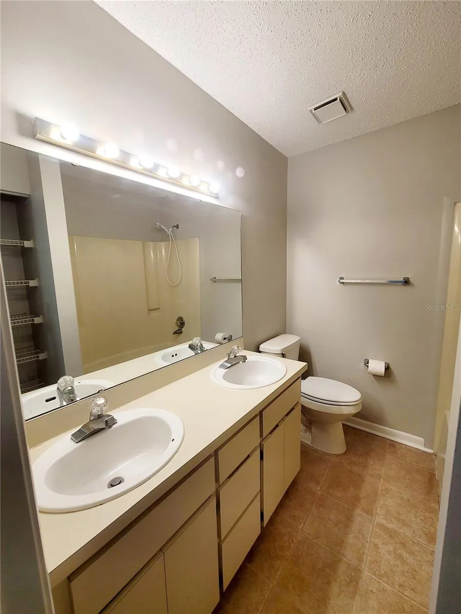 410 LANDING BOULEVARD #1 Inverness, FL 34450