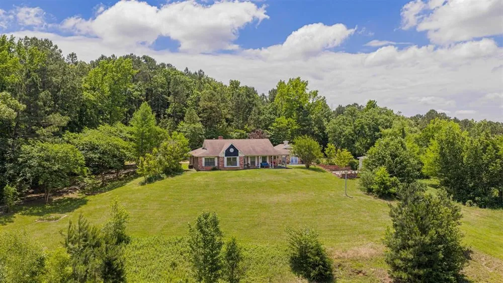 1936 B Silver Maple Road Big Sandy, TX 75755