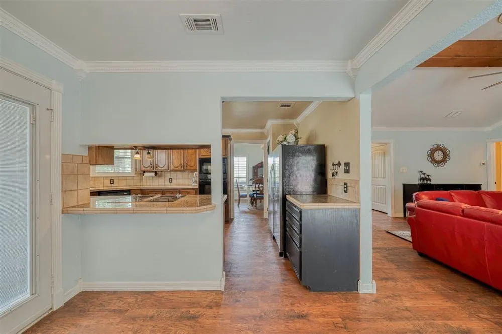 1936 B Silver Maple Road Big Sandy, TX 75755