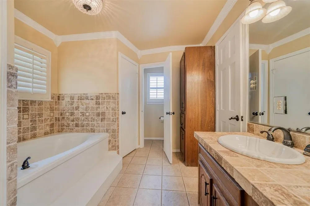 1936 B Silver Maple Road Big Sandy, TX 75755