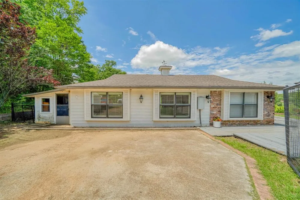 1936 B Silver Maple Road Big Sandy, TX 75755