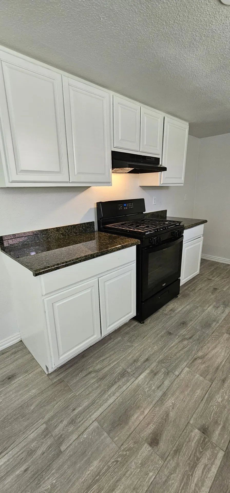 1204 Laurie Avenue DeSoto, TX 75115
