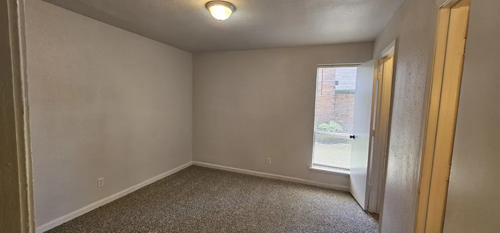 1204 Laurie Avenue DeSoto, TX 75115