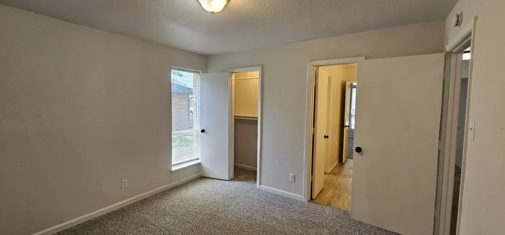 1204 Laurie Avenue DeSoto, TX 75115