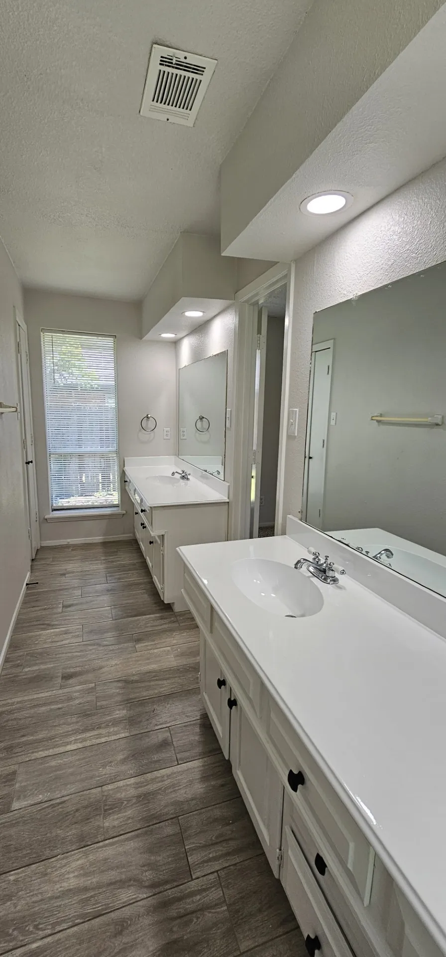 1204 Laurie Avenue DeSoto, TX 75115