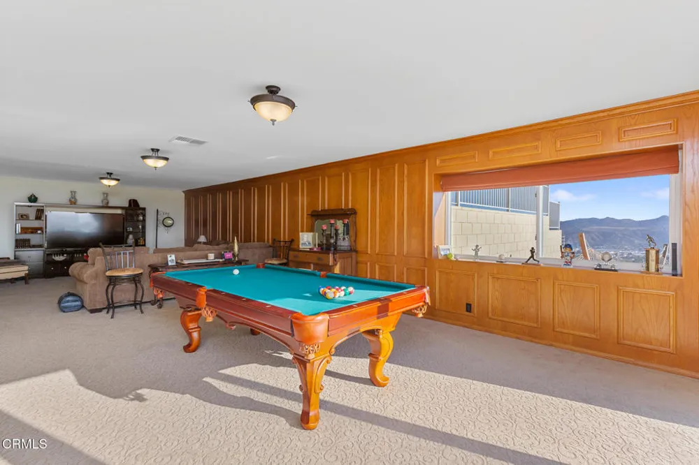 1234 E Tujunga Avenue Burbank, CA 91501