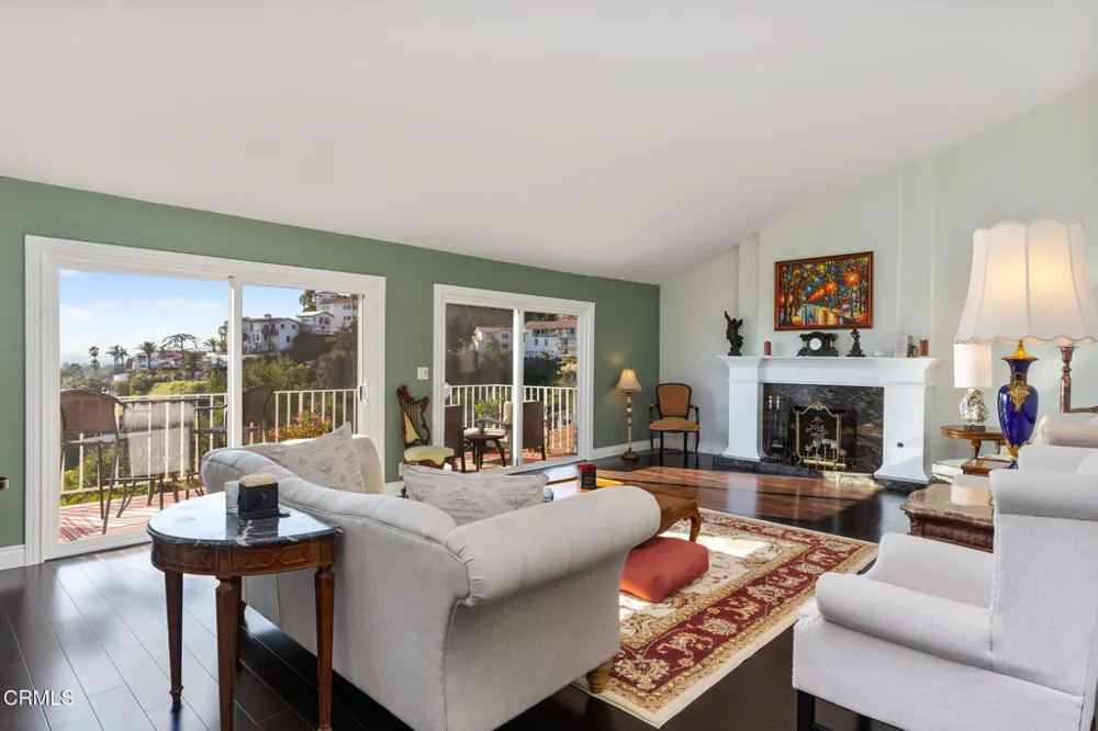 1234 E Tujunga Avenue Burbank, CA 91501
