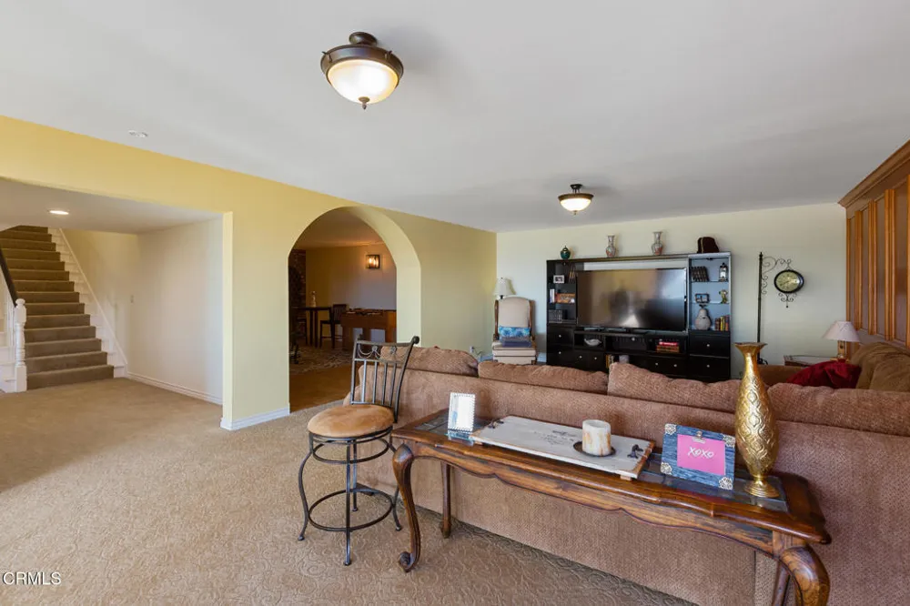 1234 E Tujunga Avenue Burbank, CA 91501