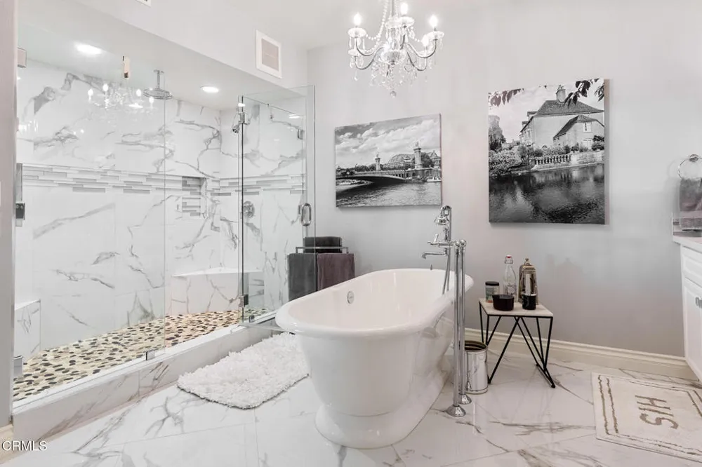 1234 E Tujunga Avenue Burbank, CA 91501